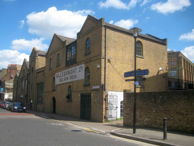 Rotherhithe: Former Nelson Dock engine house