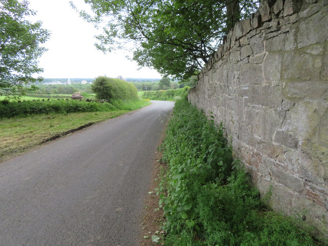 The lane to Chirk from Chirk castle entrance