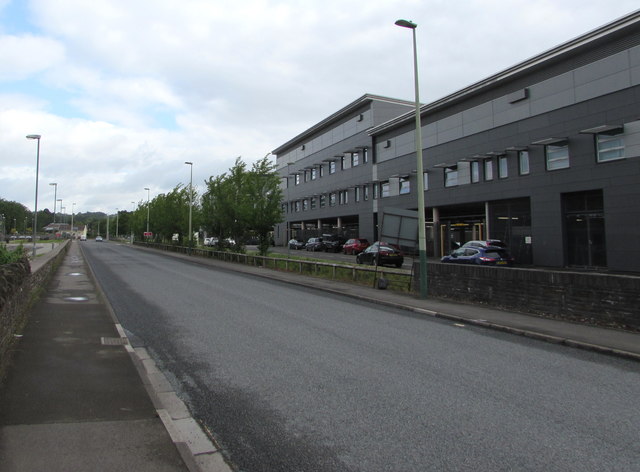 Road Past A Hospital Ystrad Mynach Jaggery Cc By Sa 2 0 Geograph   6172176 F2f2b410 