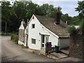 ST1285 : Old cottages, Nantgarw by Alan Hughes