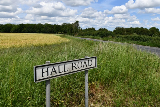 Old Beetley: The junction of Hall Road and Dereham Road