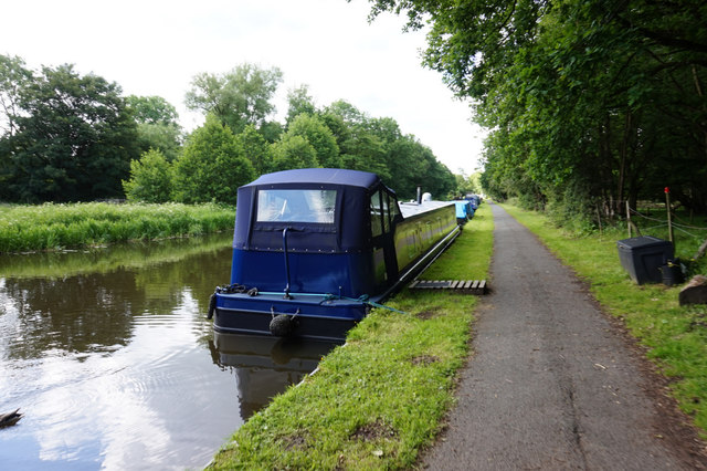 Leeds & Liverpool Canal © Ian S :: Geograph Britain and Ireland