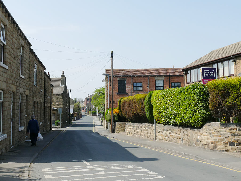 Tithe Barn Street, Horbury © Stephen Craven :: Geograph Britain and Ireland