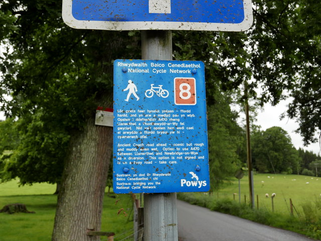 Cycle route 8