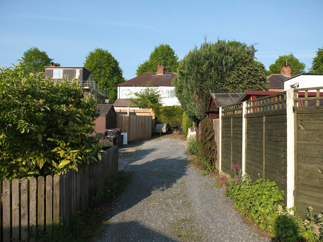 Alley running behind houses on Stockwell Drive and Stockwell Grove