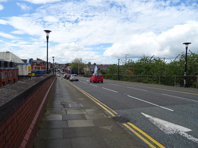 Whitby Road, Ellesmere Port © JThomas :: Geograph Britain and Ireland