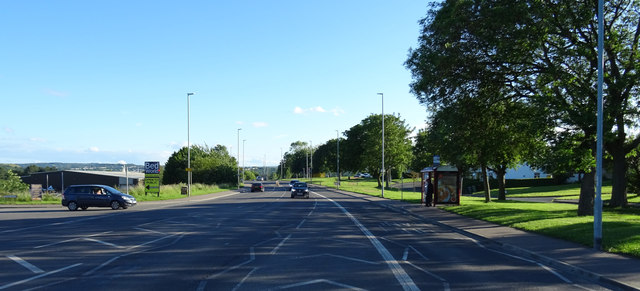 Leeds Road (A62), looking south