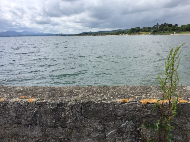 menai-straits-alan-hughes-geograph-britain-and-ireland