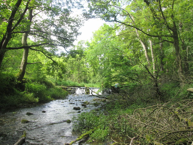 Weir on the River Lathkill © John Slater :: Geograph Britain and Ireland