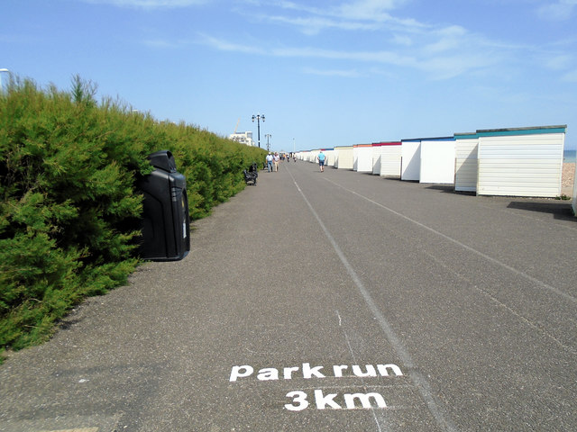 parkrun marker 3km - Worthing Seafront