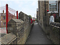 Ginnel between Castle Street and Otley Road