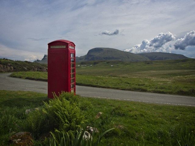 Telephone box on A855 looking east towards Meall na Suiramach