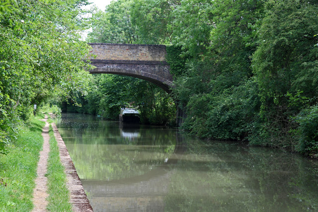 Oxford Canal - bridge No. 98 © Chris Allen :: Geograph Britain and Ireland