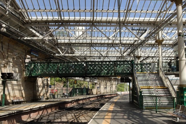 Platform 2, Edinburgh Waverley Railway Station