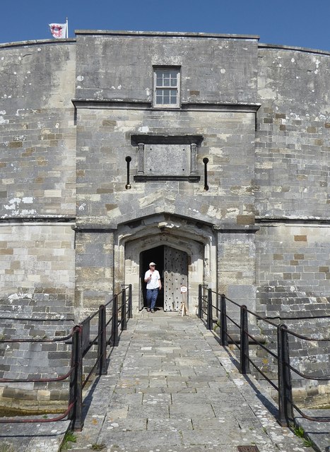 Calshot Castle - Bridge over moat to entrance