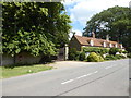 SU3394 : Hatford Cottage by Vieve Forward