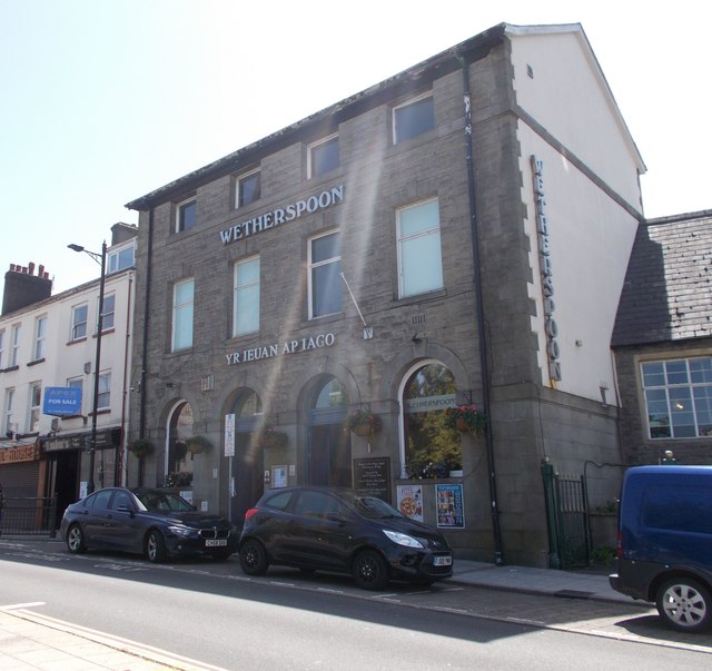 Wetherspoon - High Street