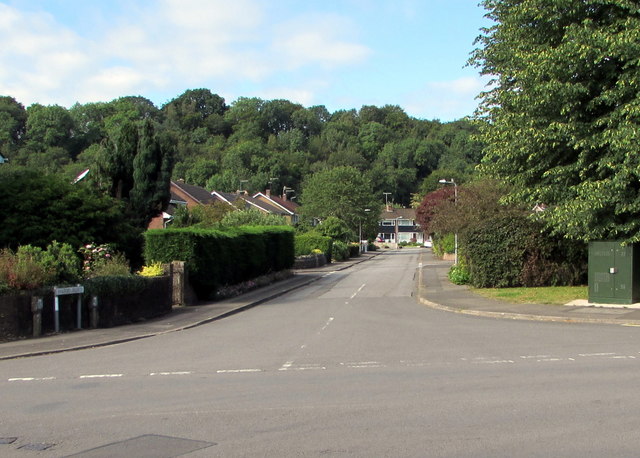 Sw Along Hafod Road Ponthir © Jaggery Geograph Britain And Ireland