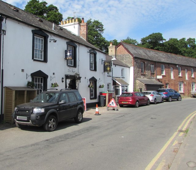 Grade II Listed Star Inn,... © Jaggery :: Geograph Britain and Ireland