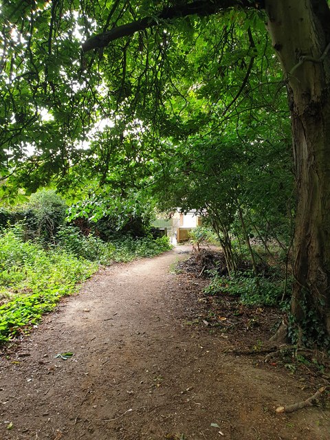 Public footpath within Courage Park, Reading