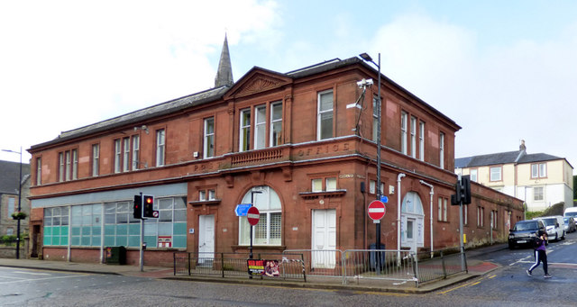 Dunoon Post Office © Thomas Nugent cc-by-sa/2.0 :: Geograph Britain and ...