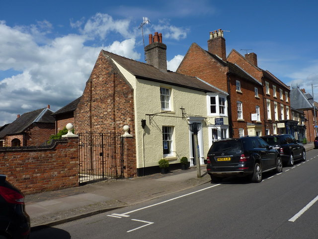 42 High Street, Eccleshall © Richard Law cc-by-sa/2.0 :: Geograph ...