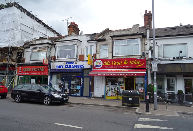 Shops on Winchester Road © JThomas cc-by-sa/2.0 :: Geograph Britain and ...