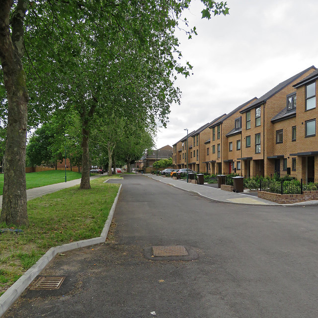 New houses on Arkwright Walk