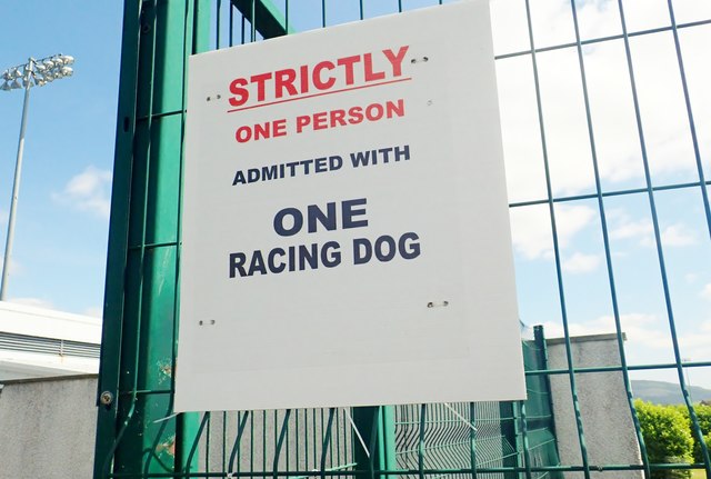 Notice directed at would be chancers at the dog track at the Dundalk Stadium
