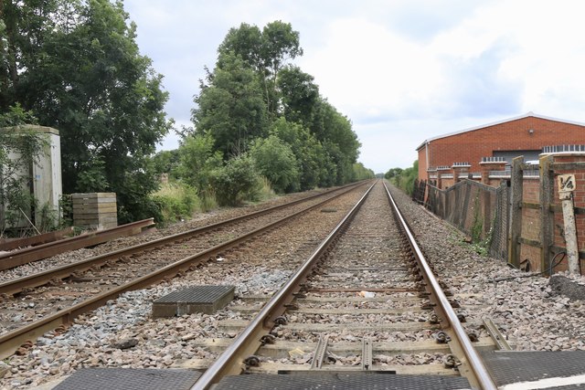 Railway at Swineshead © Andrew Abbott cc-by-sa/2.0 :: Geograph Britain ...