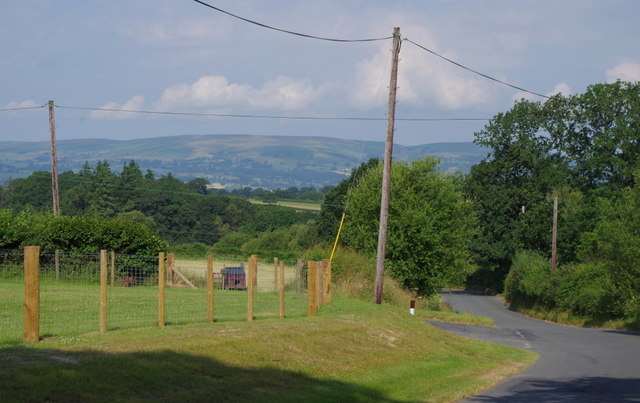 Junction on lane towards Howey