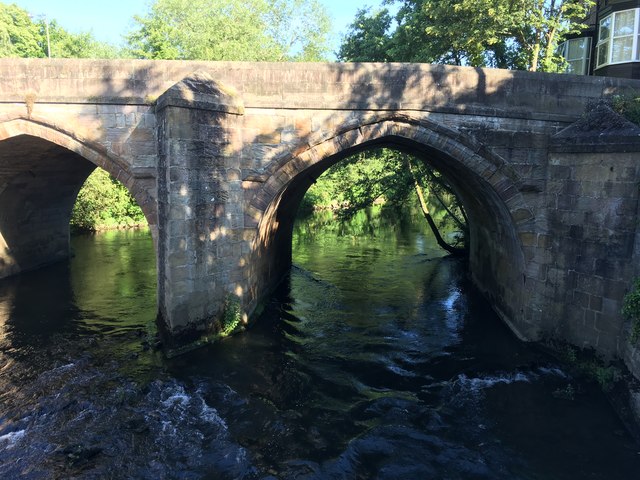 Matlock Bridge © David Lally cc-by-sa/2.0 :: Geograph Britain and Ireland