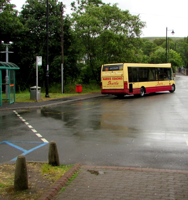 Harris Coaches shuttle bus near Rhymney railway station