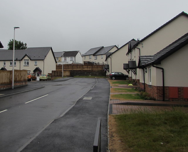 Ffordd Aneurin Bevan houses, Ashvale, Tredegar