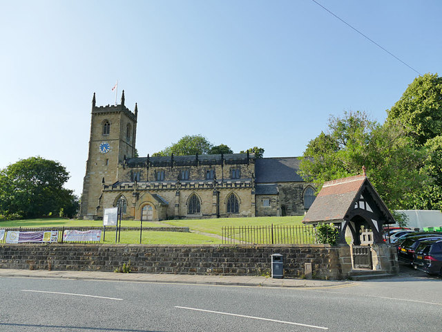 Holy Trinity Church Rothwell © Stephen Craven Geograph Britain And