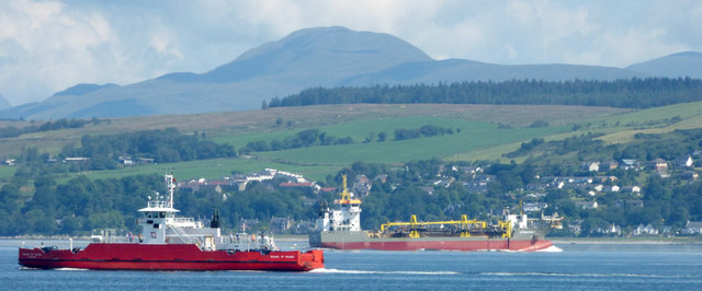 Ships in the Firth of Clyde