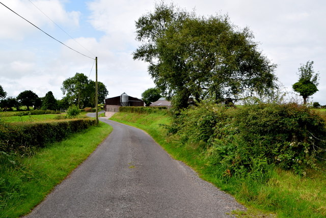 Moneygar Road, Carryglass © Kenneth Allen :: Geograph Britain and Ireland