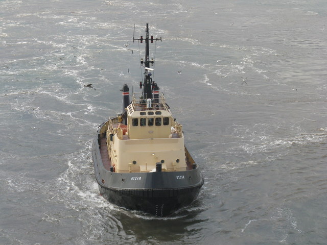 The Forth Ports' tug 'Oxcar'