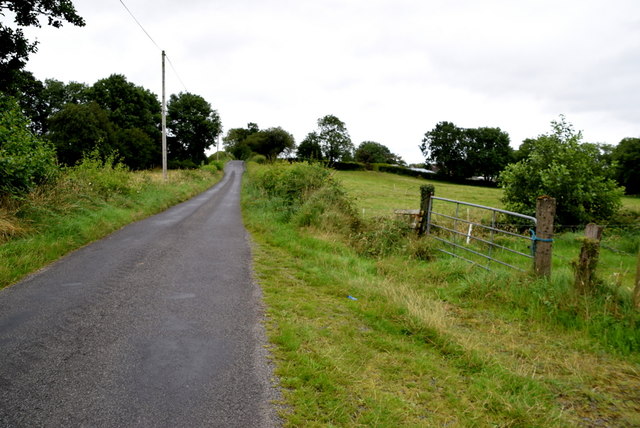 Dunteige Road, Lisnacreaght © Kenneth Allen cc-by-sa/2.0 :: Geograph ...