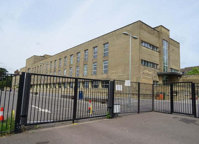 Lycée International de Londres Winston... © JThomas ccbysa/2.0