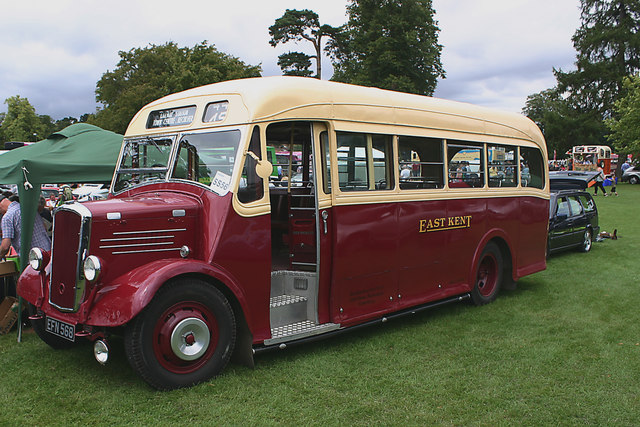 Vintage East Kent Dennis Falcon bus at Anstey Park, Alton
