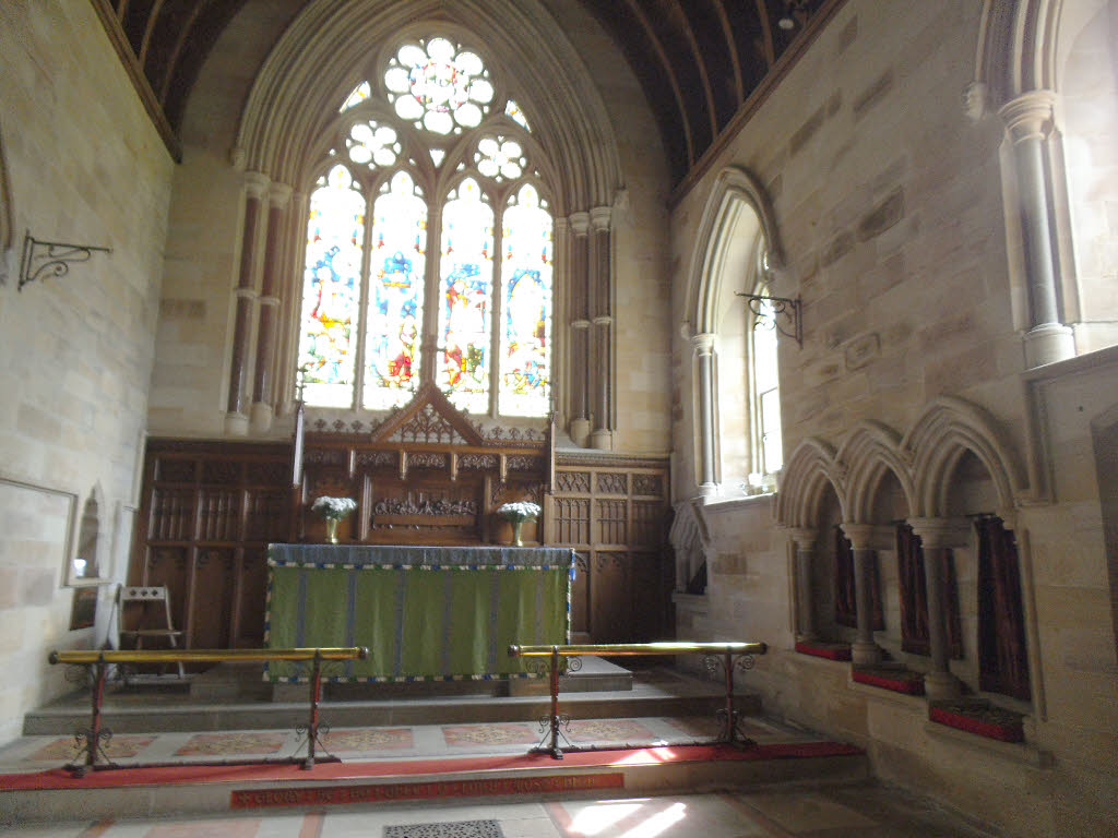 St Lawrence, Crosby Ravensworth: Altar © Stephen Craven :: Geograph ...