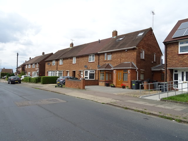 Houses on Felmersham Road, Luton