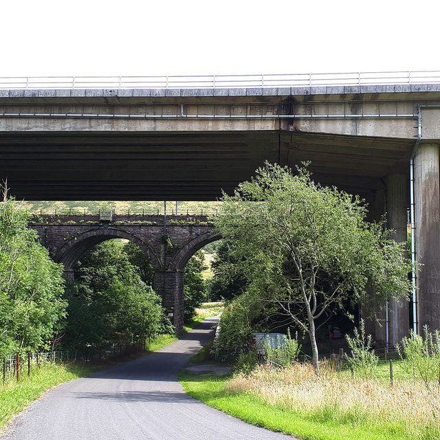 Borrowbridge Viaducts