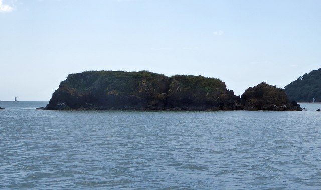 Separate islet to the WNW of Drake's Island