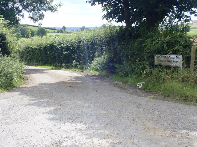 The northern end of Tullyvallen West Road