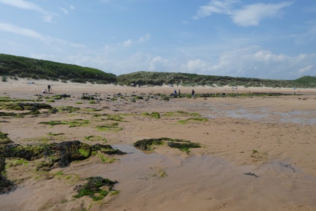 Southern end of Embleton Beach © DS Pugh :: Geograph Britain and Ireland