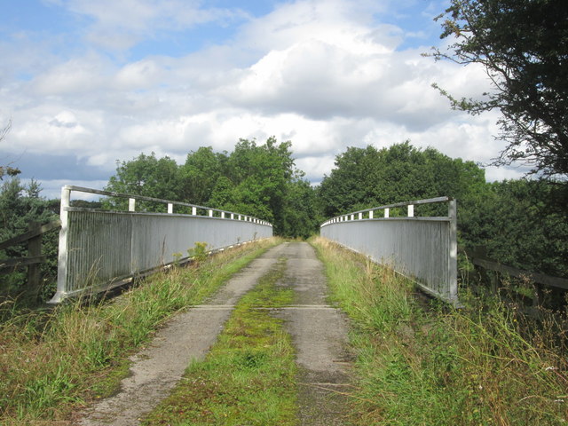 Bridge over the motorway at East Cowick
