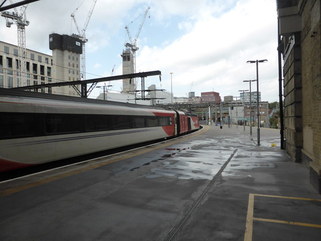 HST at Kings Cross, platform 1