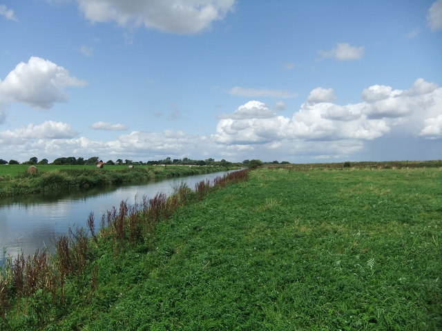 River Derwent Near Aughton Clough © David Brown Cc-by-sa 2.0 